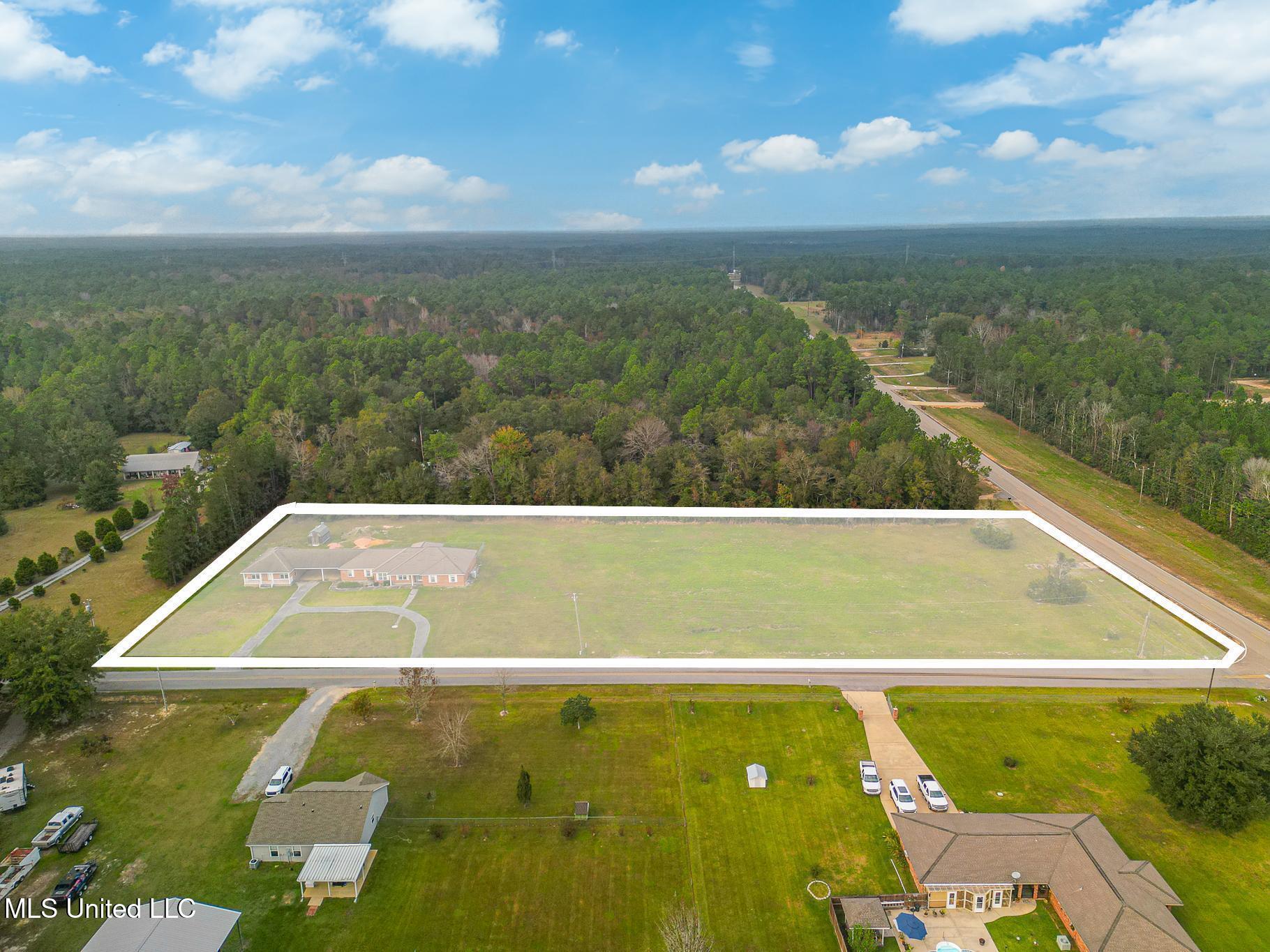 5440 Anna Road Saucier, MS 39574 - Photo 4 of 38 1129-60z