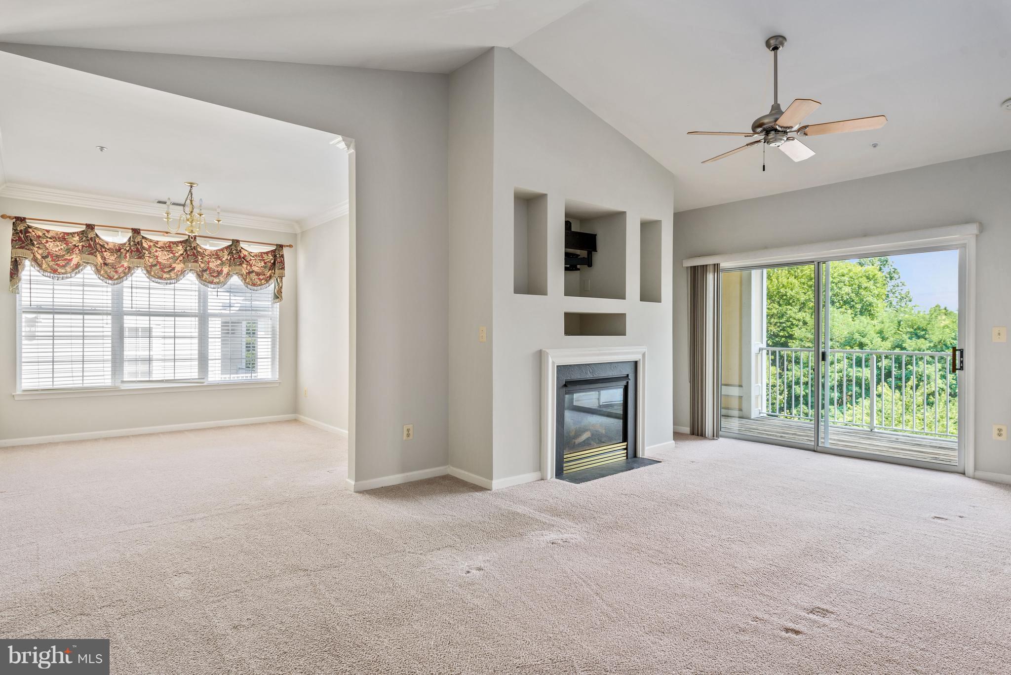 20903 Cedarpost Square, Unit 301 Ashburn, VA 20147 - Photo 3 of 30 Living Room - Dining Room