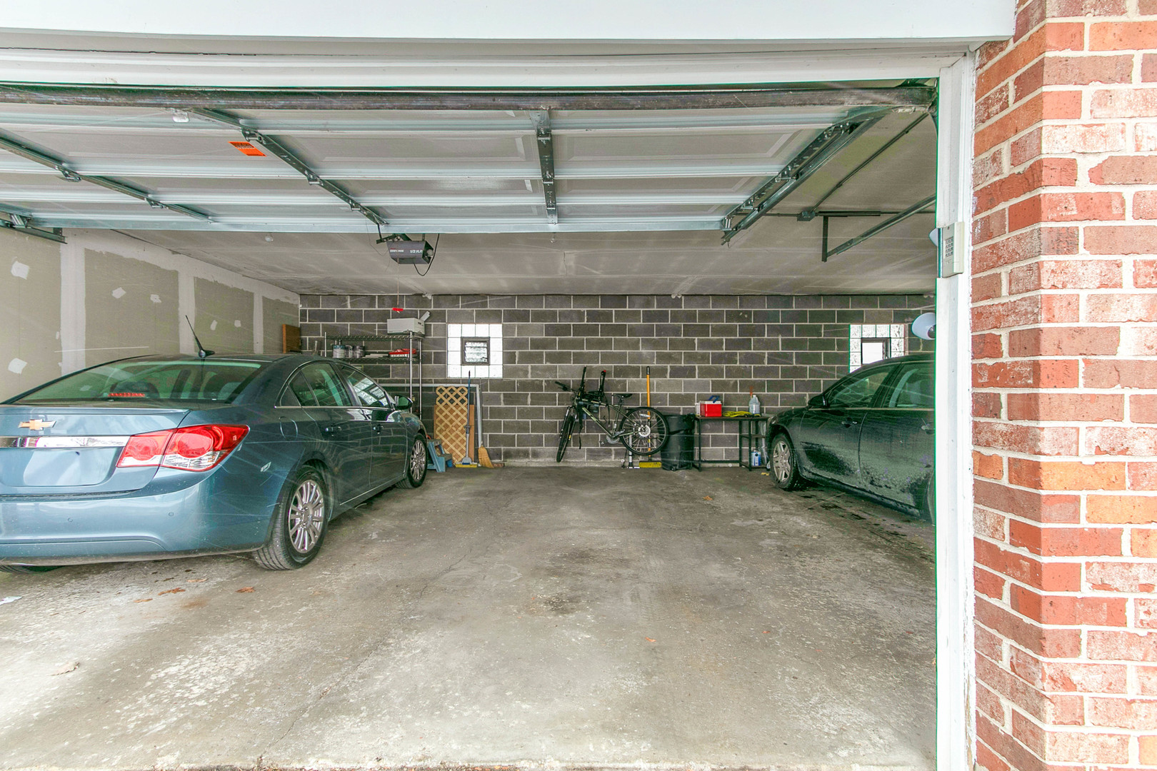 850 South Lorraine Road, Unit 3B Wheaton, IL 60189 - Photo 30 of 33