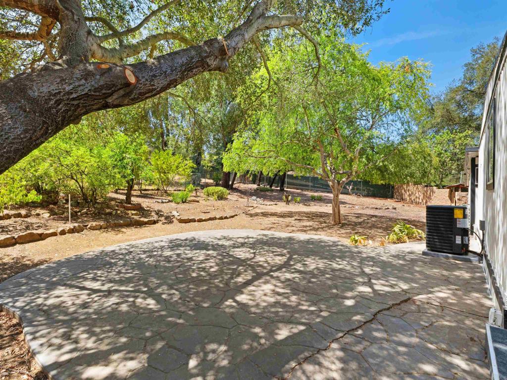 18218 Paradise Mountain Road, Unit 14 Valley Center, CA 92082 - Photo 35 of 49 Gallery Image 35