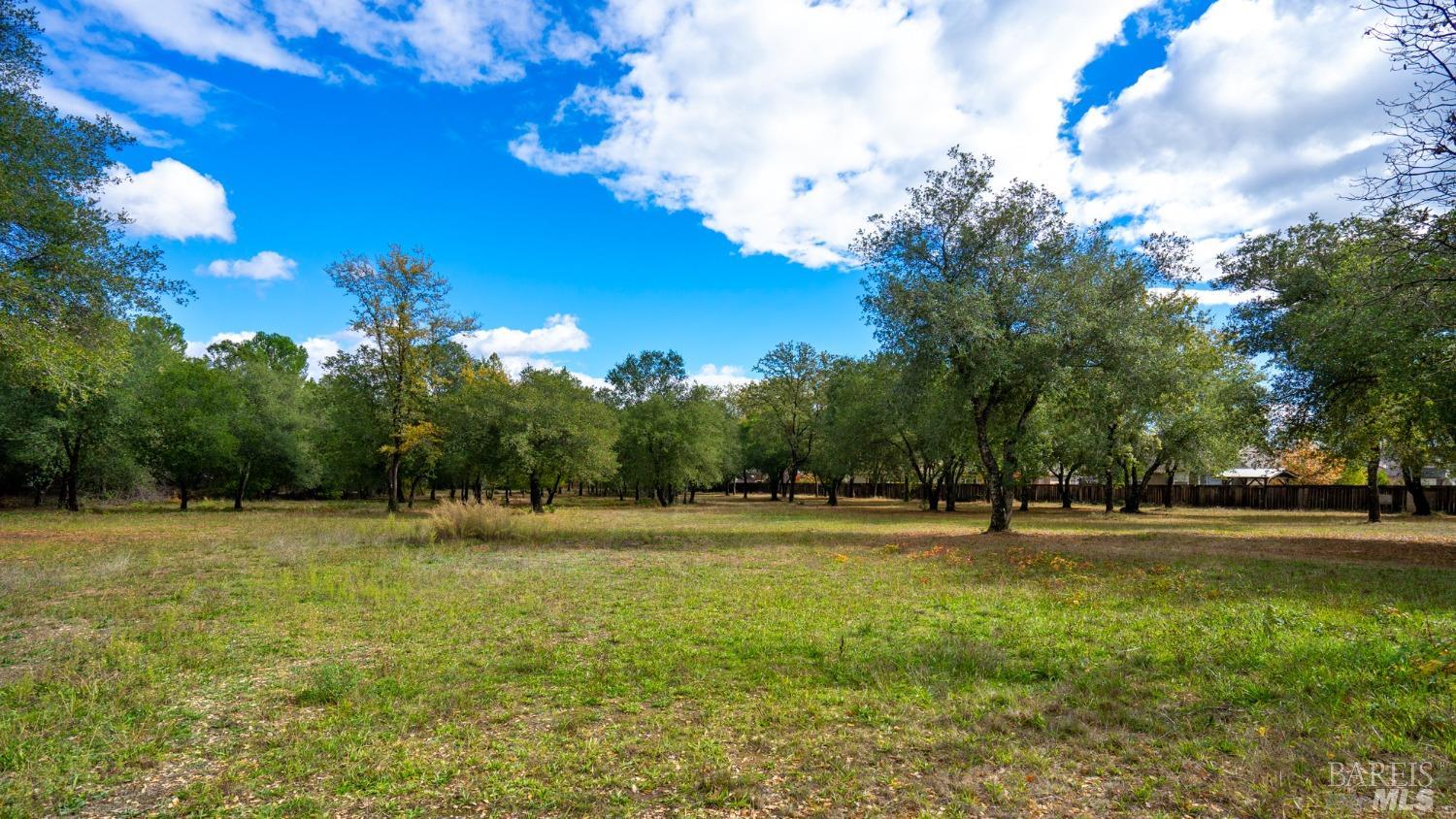 593 West 2nd Street Cloverdale, CA 95425 - Photo 18 of 48