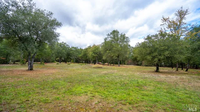 $5,000,000 | 593 West 2nd Street, Cloverdale, CA 95425