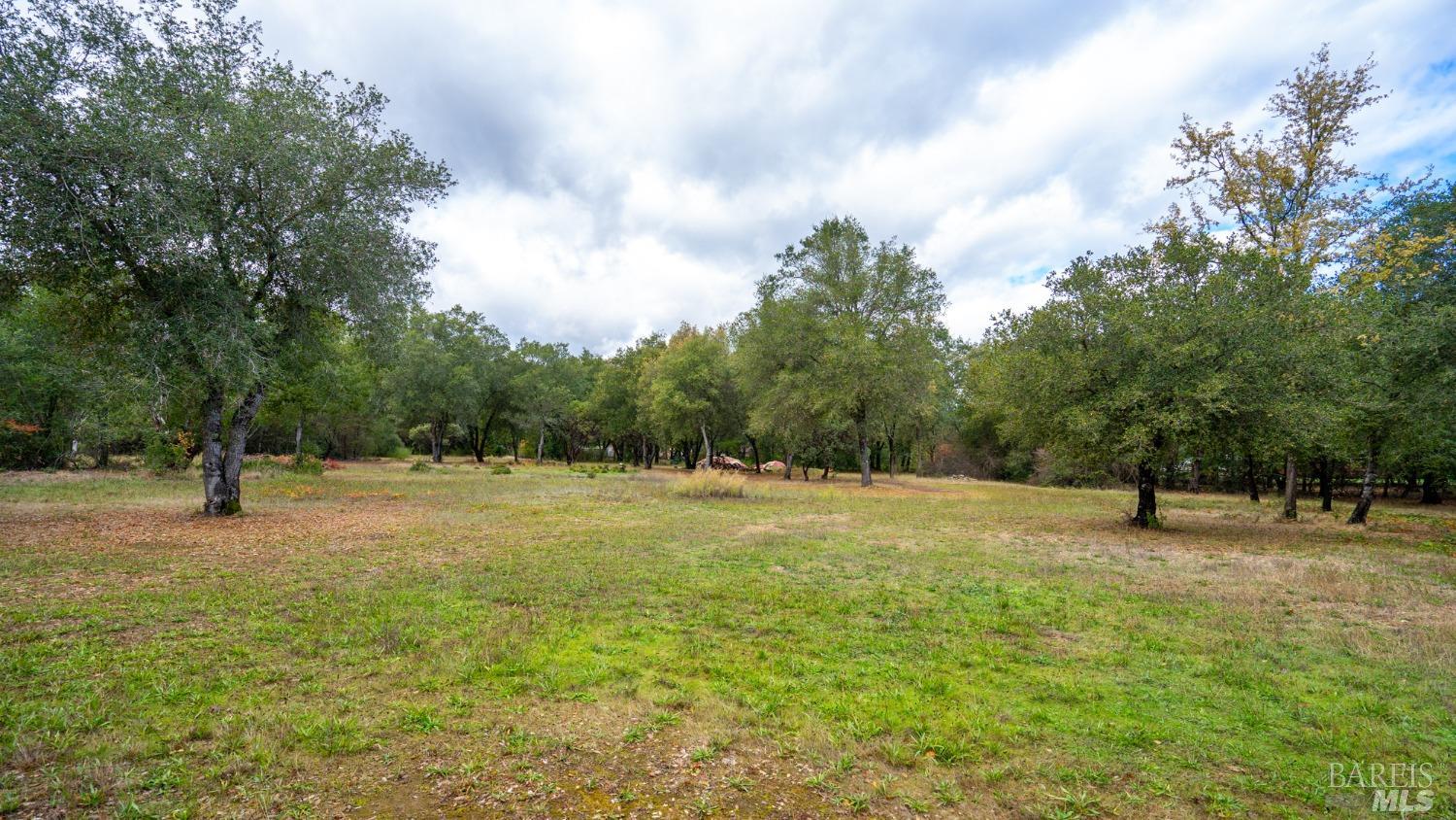 593 West 2nd Street Cloverdale, CA 95425 - Photo 23 of 48