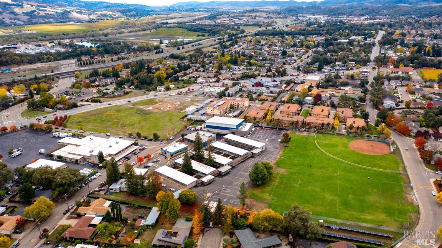 593 West 2nd Street Cloverdale, CA 95425 - Photo 33 of 48