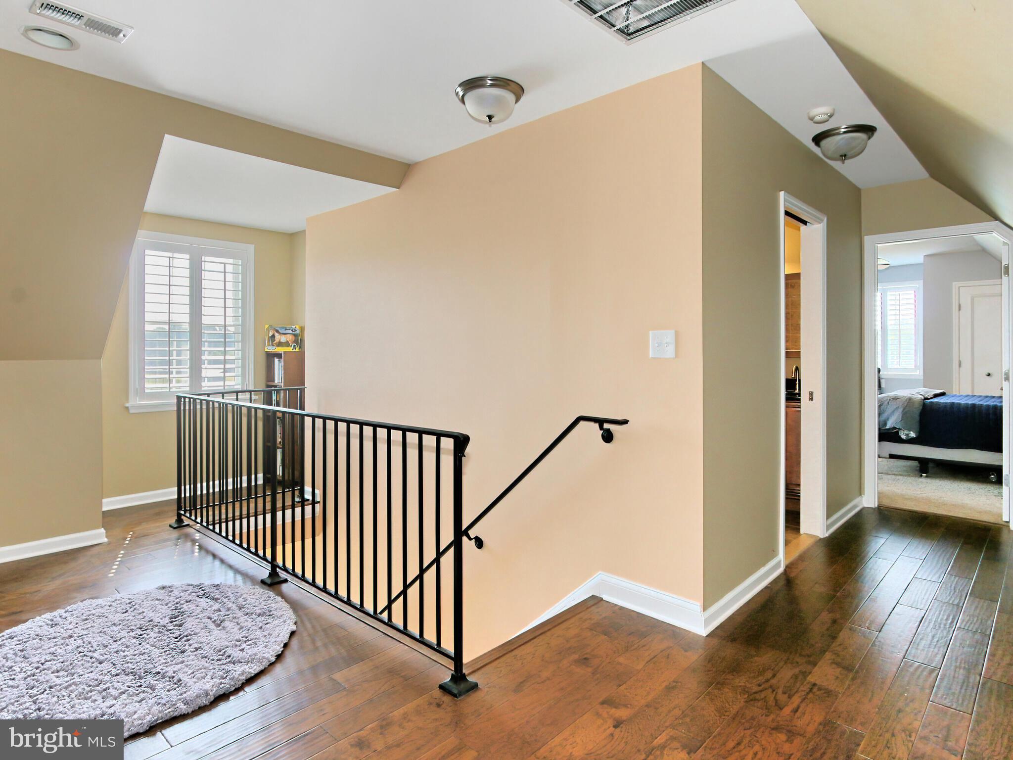 4386 Catlett Road Midland, VA 22728 - Photo 34 of 97 Upstairs landing