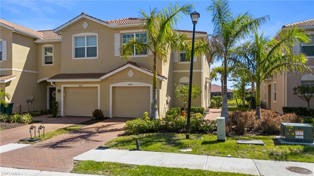 2850 Blossom Way Naples, FL 34120 - Photo 2 of 45