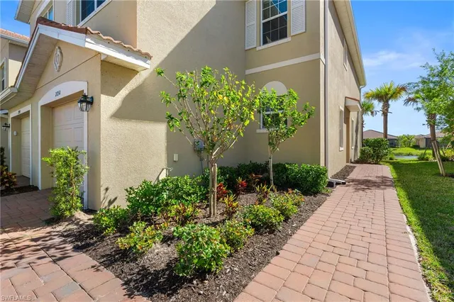 $385,000 | 2850 Blossom Way, Naples, FL 34120