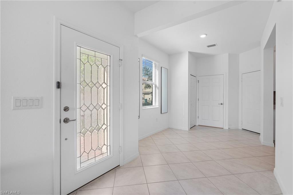 2850 Blossom Way Naples, FL 34120 - Photo 5 of 45