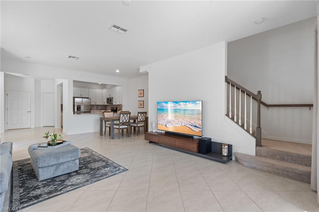 2850 Blossom Way Naples, FL 34120 - Photo 7 of 45