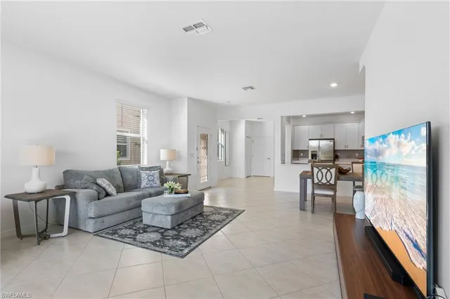 $385,000 | 2850 Blossom Way, Naples, FL 34120