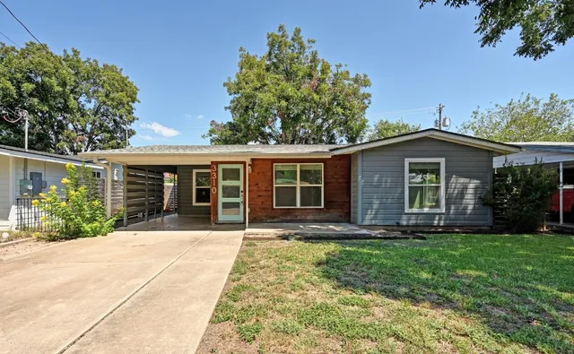 $2,795 | 3310 Bengston Street, Austin, TX 78702