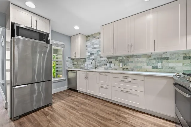 $2,795 | 3310 Bengston Street, Austin, TX 78702