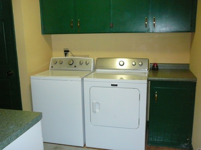 917 Windrow Lane Raleigh, NC 27603 - Photo 19 of 25 Laundry Room