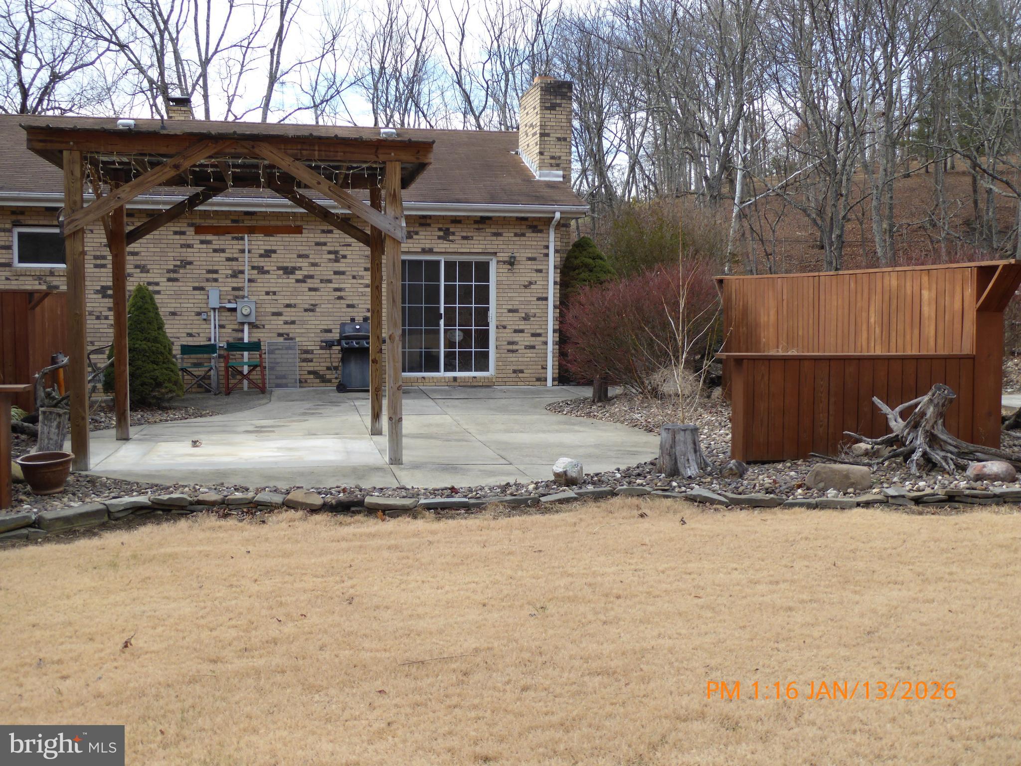 102 Dry Run Road Burlington, WV 26710 - Photo 11 of 85