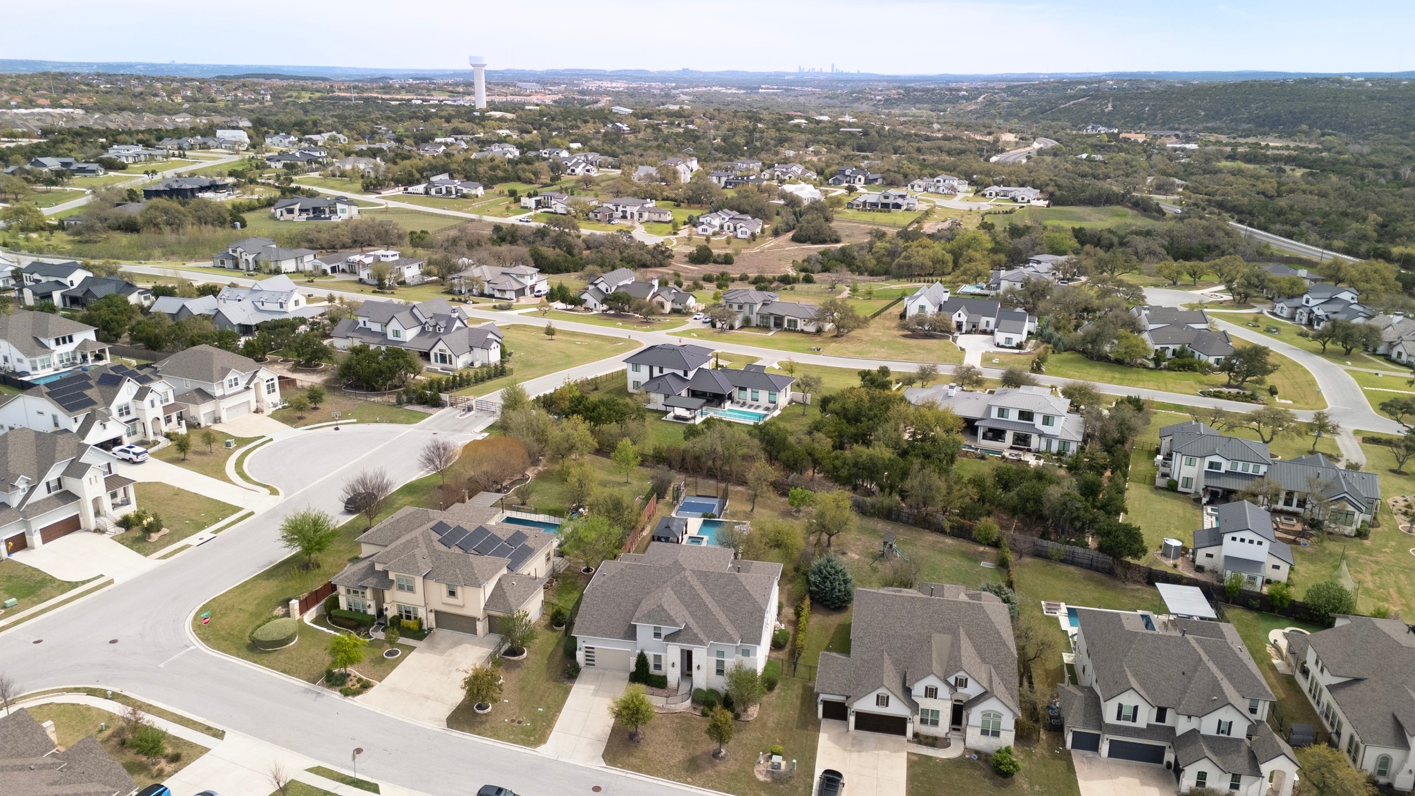 15705 Colinas Cove Bee Cave, TX 78738 - Photo 39 of 40 an aerial view of multiple house