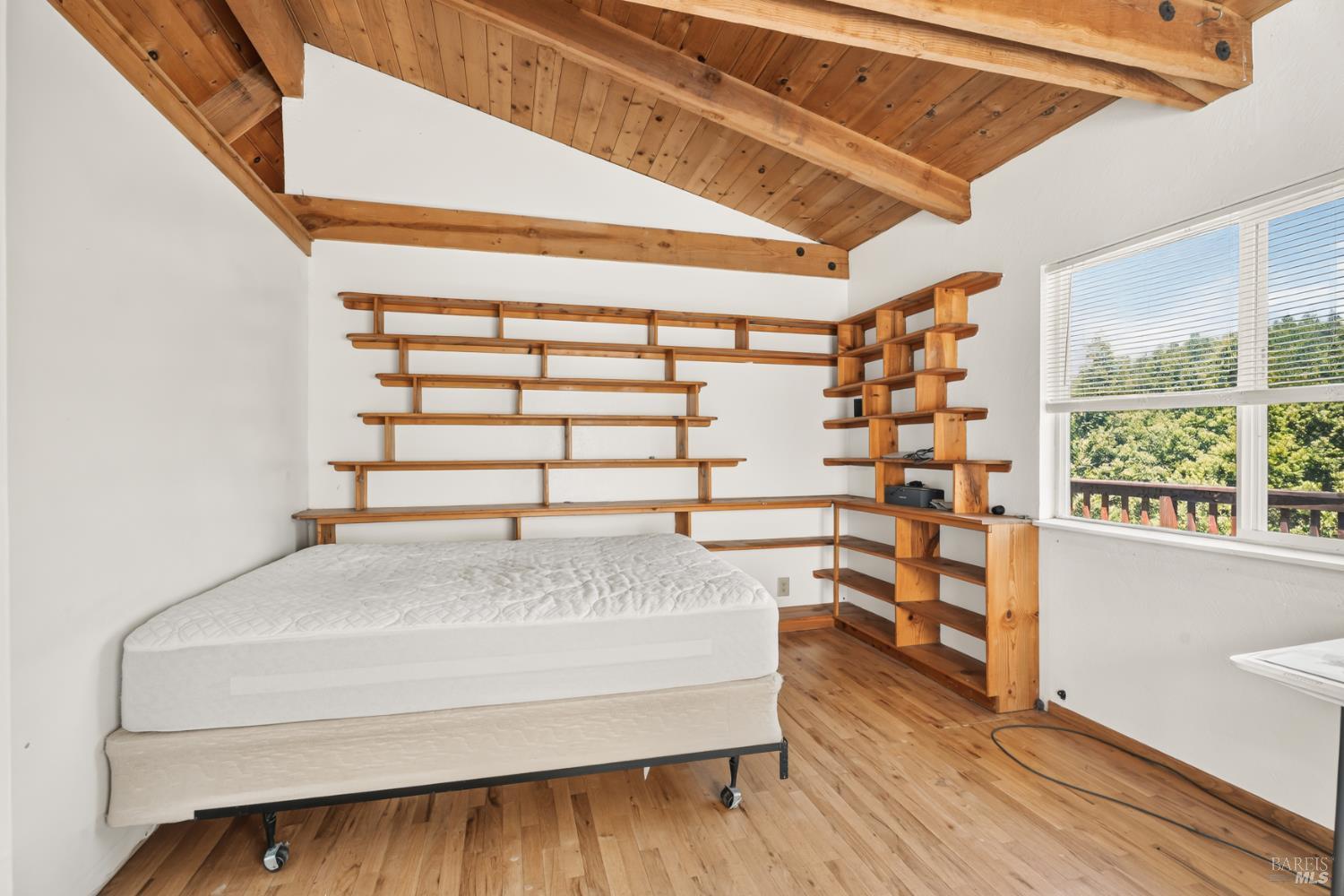 6010 Fitzhugh Road Laytonville, CA 95454 - Photo 10 of 30 Gallery Image 10