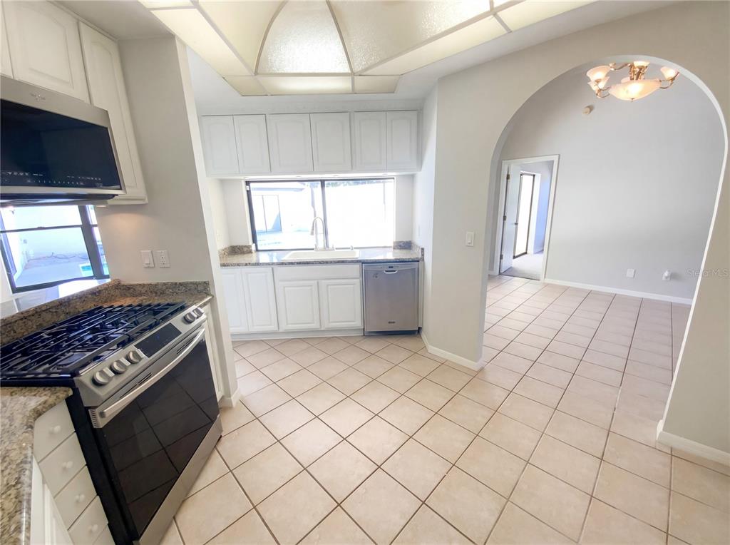 10244 Hoover Street Spring Hill, FL 34608 - Photo 19 of 35