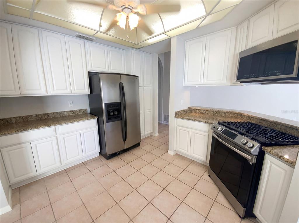 10244 Hoover Street Spring Hill, FL 34608 - Photo 2 of 35