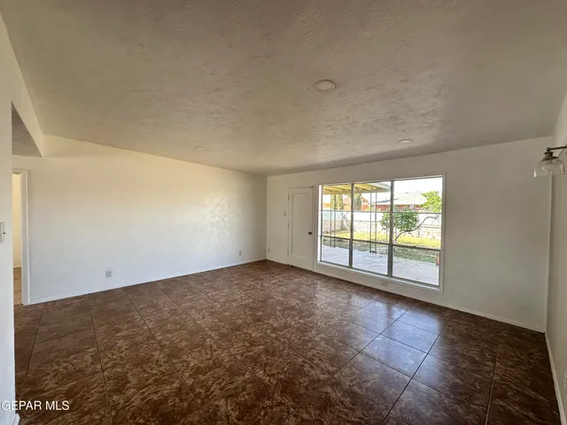 $219,900 | 5517 Vancouver Street, El Paso, TX 79924