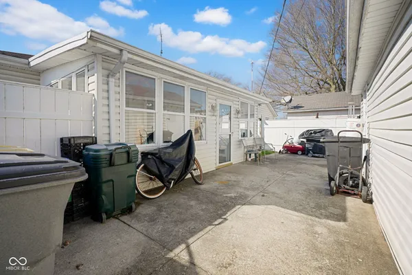 $169,900 | 221 Bush Street, Seymour, IN 47274