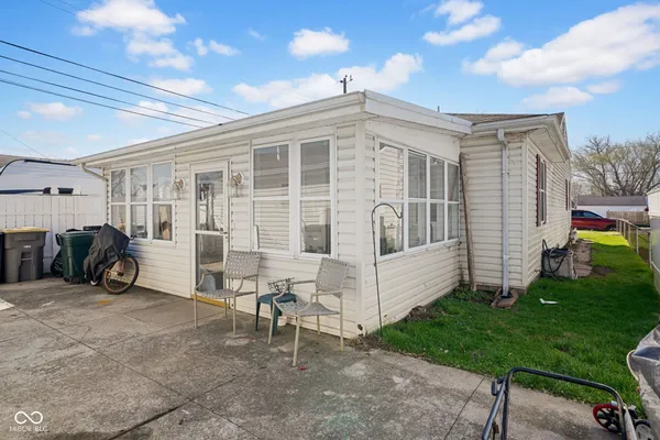 $169,900 | 221 Bush Street, Seymour, IN 47274