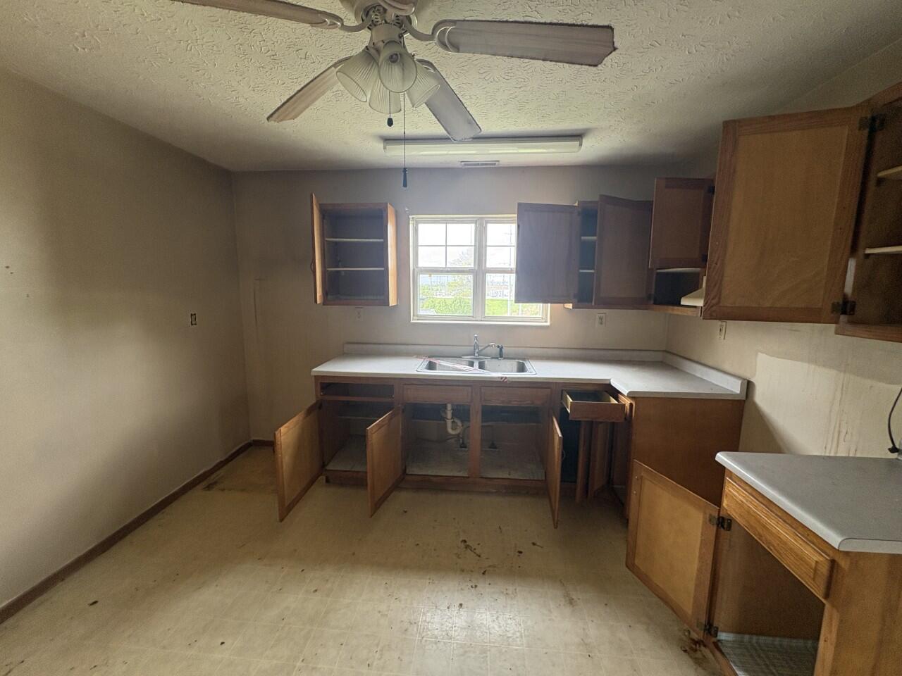 15 Short Race Street Dry Ridge, KY 41035 - Photo 8 of 14