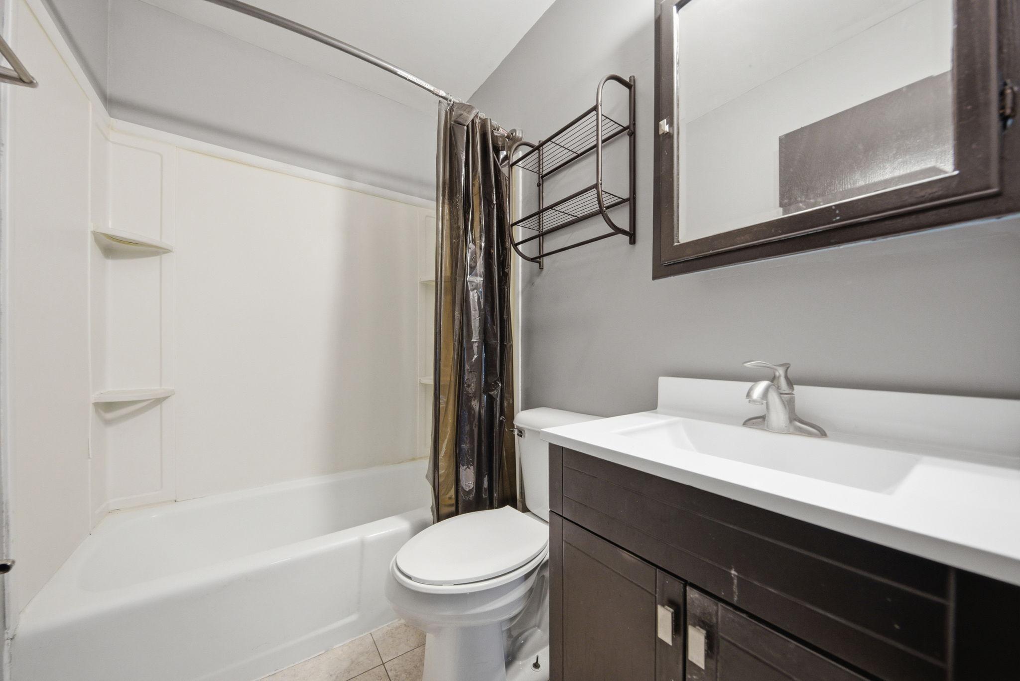 941 104th Avenue Northwest Coon Rapids, MN 55433 - Photo 23 of 34