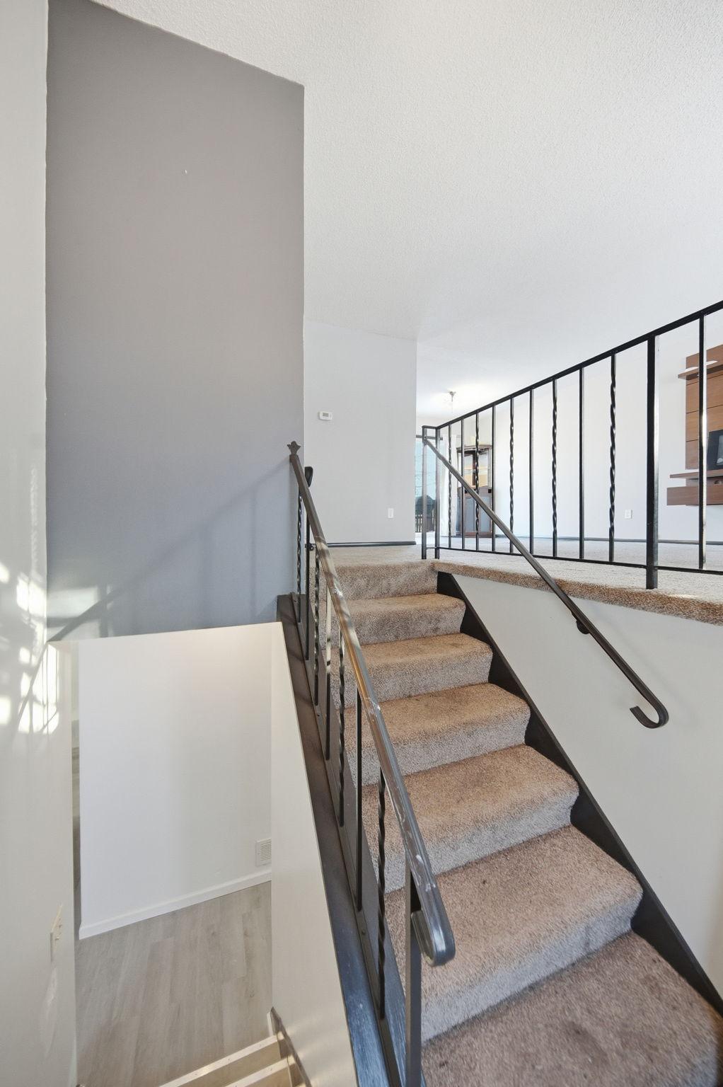 941 104th Avenue Northwest Coon Rapids, MN 55433 - Photo 24 of 34