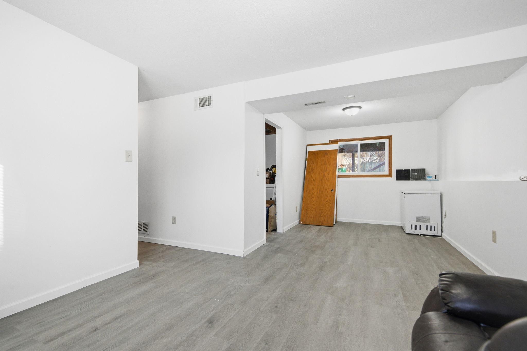 941 104th Avenue Northwest Coon Rapids, MN 55433 - Photo 27 of 34