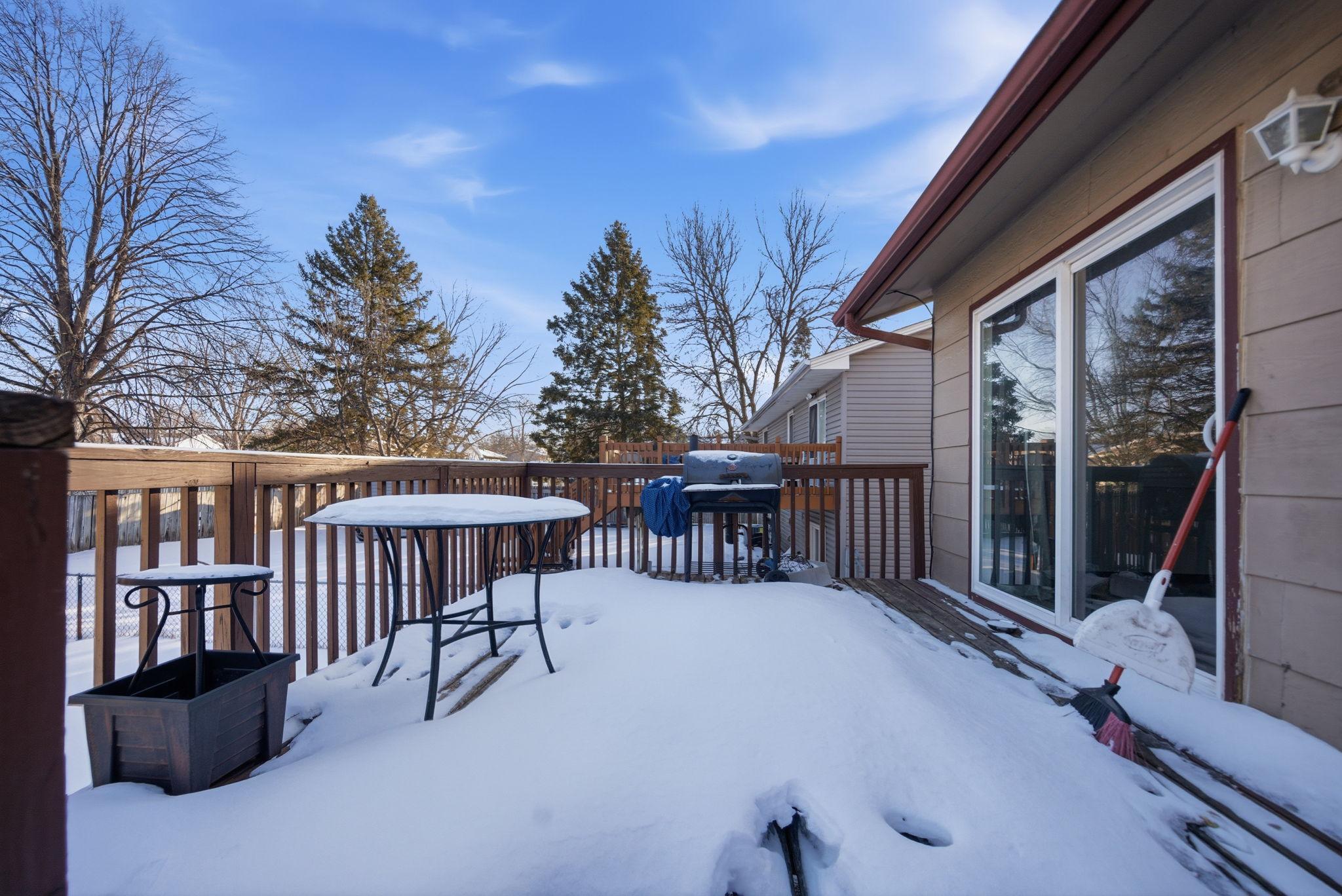 941 104th Avenue Northwest Coon Rapids, MN 55433 - Photo 34 of 34