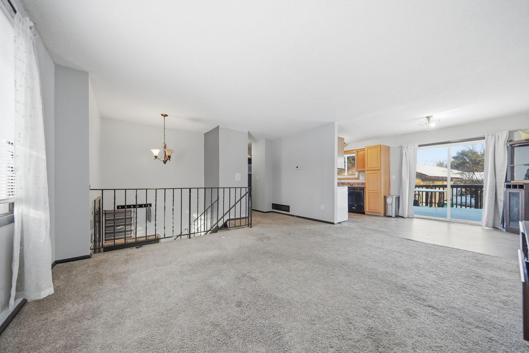 941 104th Avenue Northwest Coon Rapids, MN 55433 - Photo 7 of 34