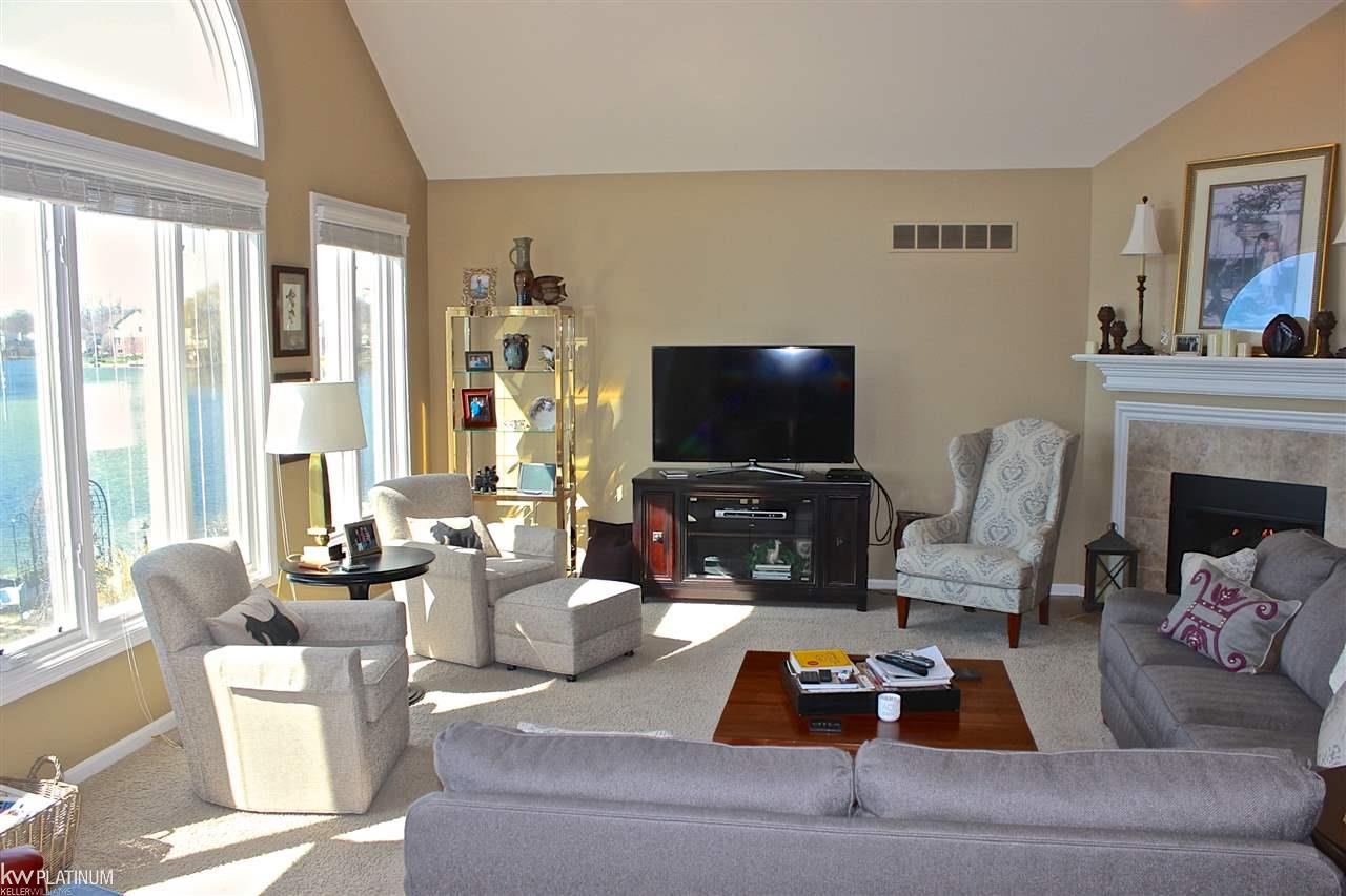 1796 Mackwood Road Rochester Hills, MI 48307 - Photo 20 of 57