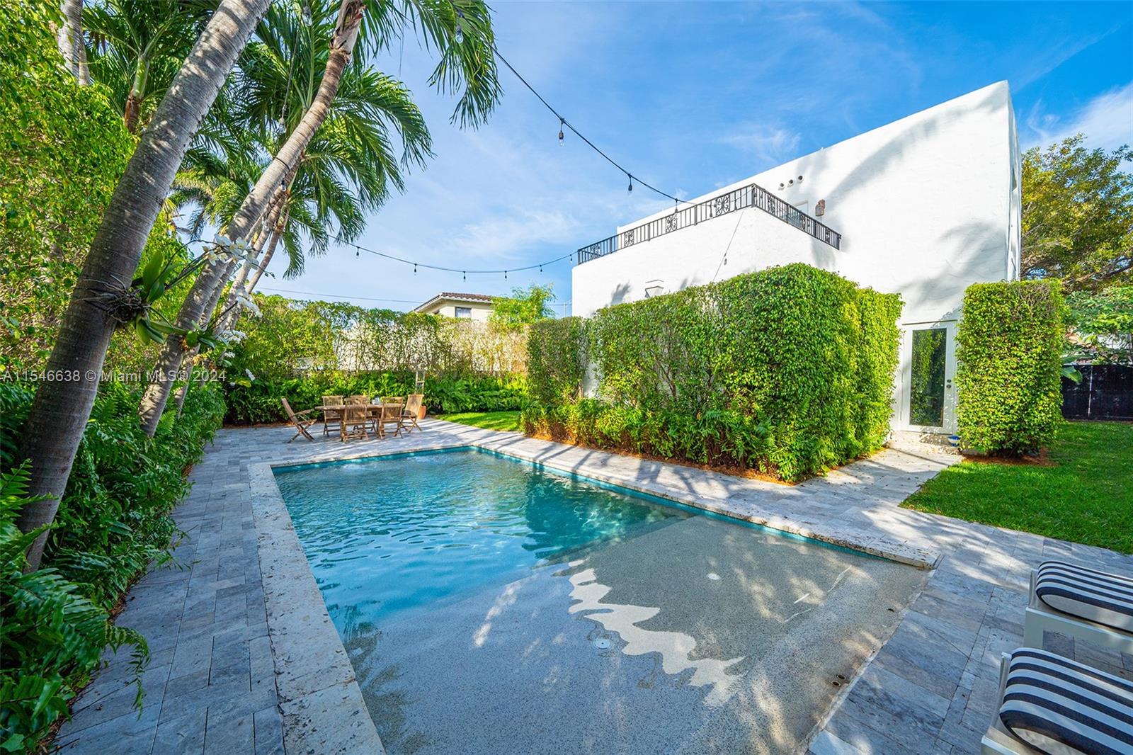 4334 Alton Road Miami Beach, FL 33140 - Photo 24 of 31 Gallery Image 24