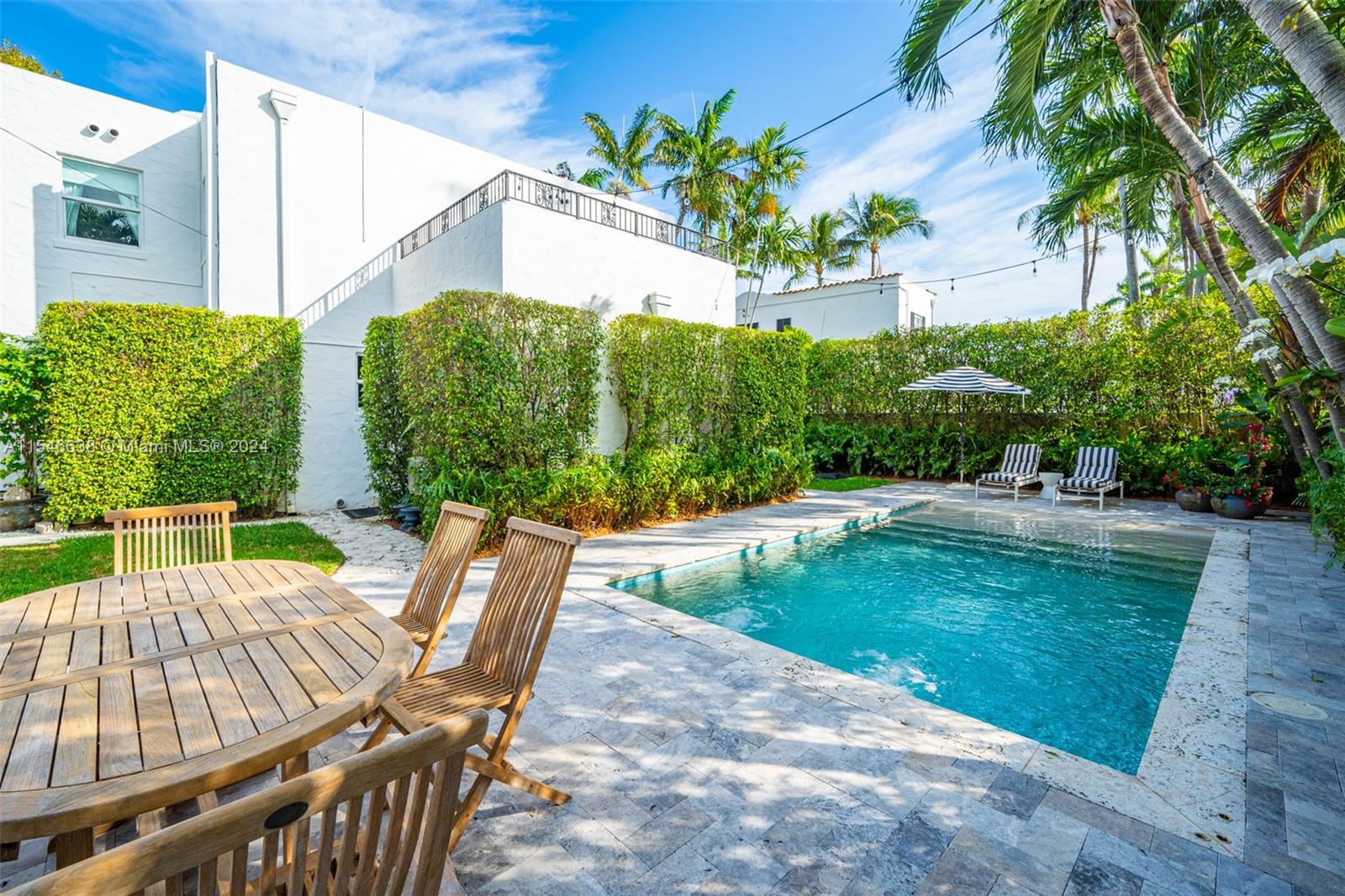 4334 Alton Road Miami Beach, FL 33140 - Photo 27 of 31 Gallery Image 27