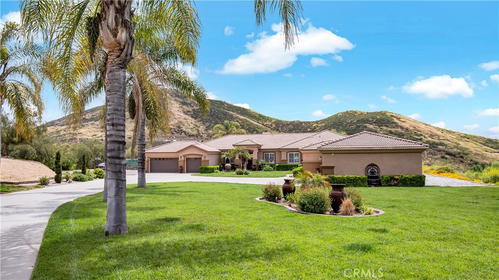 23894 Trail Duster Court Perris, CA 92570 - Photo 9 of 75