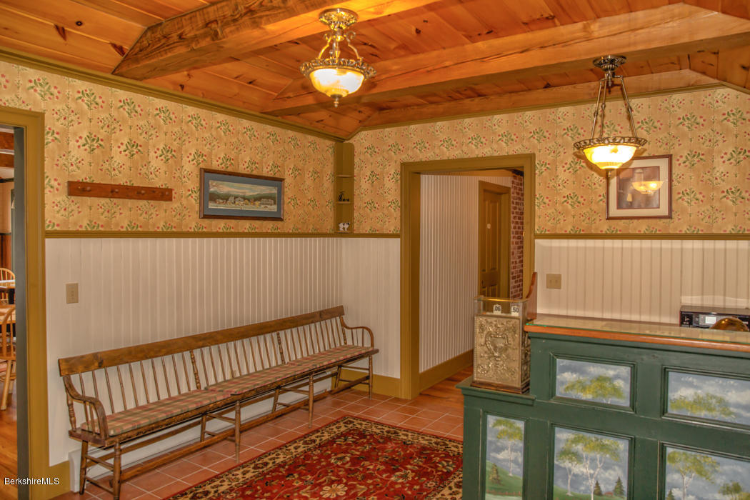 99 Kibbe Road Otis, MA 01029 - Photo 18 of 58 Entryway