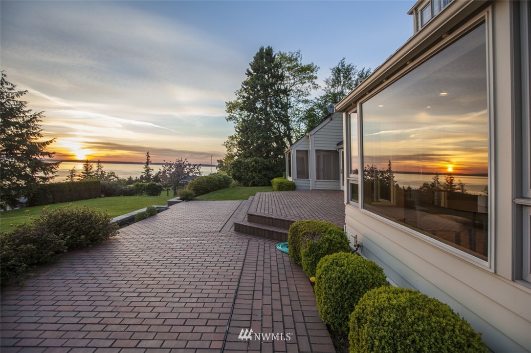 294 Briar Road Bellingham, WA 98225 - Photo 9 of 25 a view of a garden with pathway