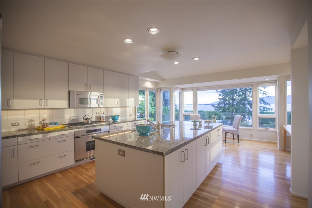 294 Briar Road Bellingham, WA 98225 - Photo 10 of 25 a kitchen with counter top space a sink and appliances