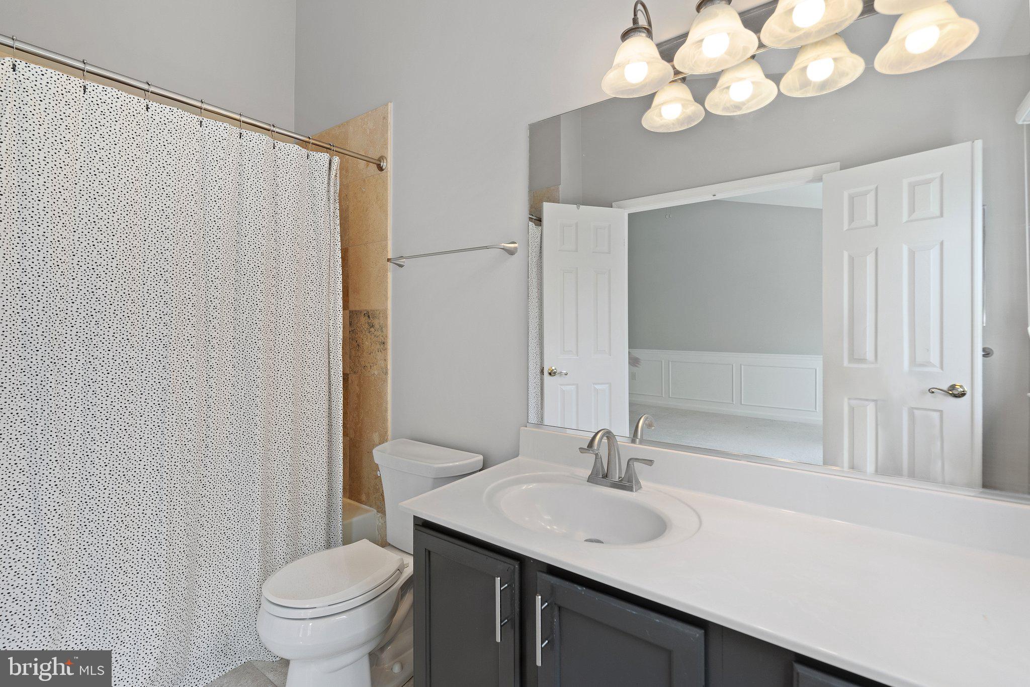 203 Ridgepoint Place Gaithersburg, MD 20878 - Photo 31 of 42