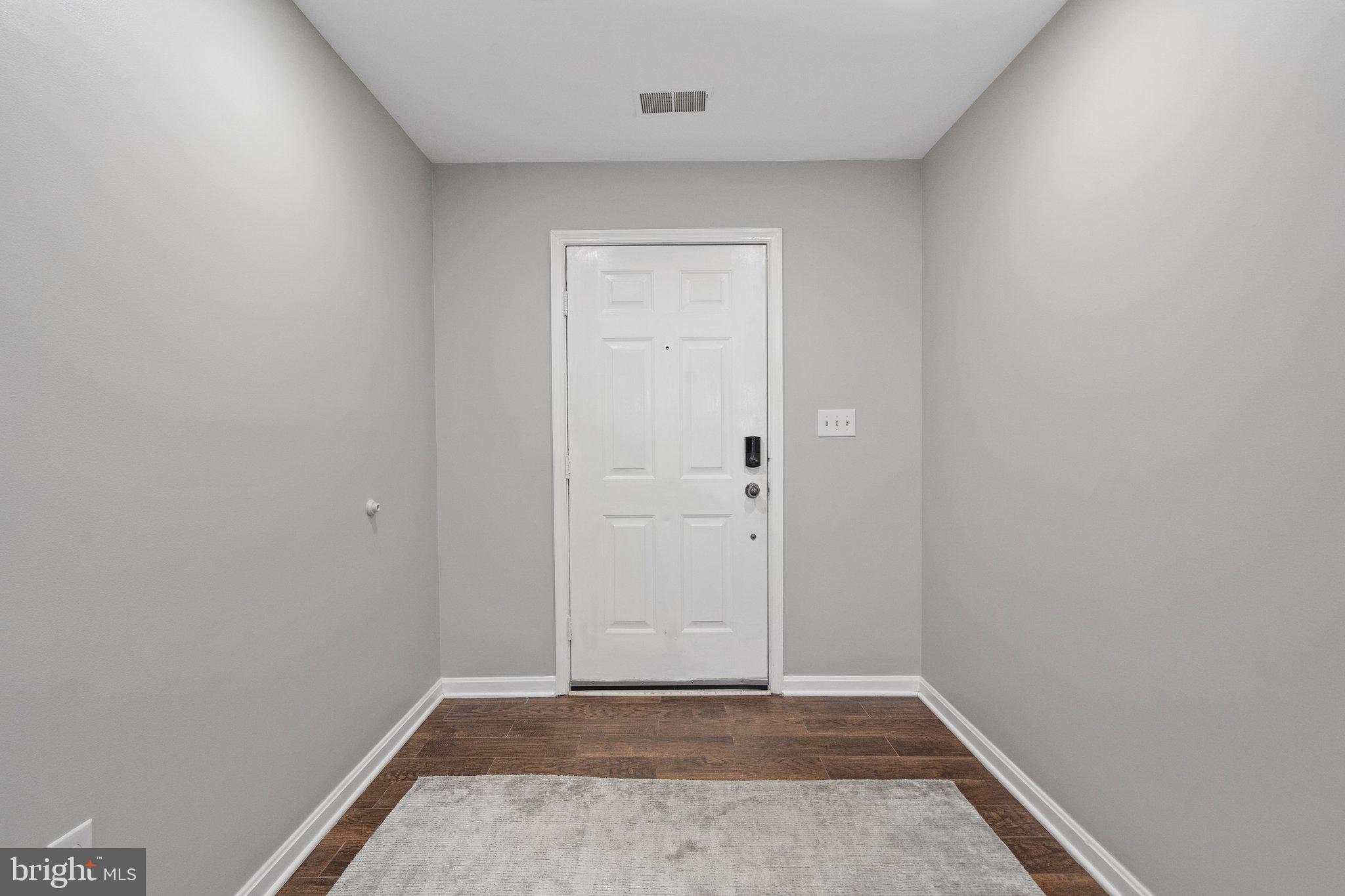 203 Ridgepoint Place Gaithersburg, MD 20878 - Photo 35 of 42