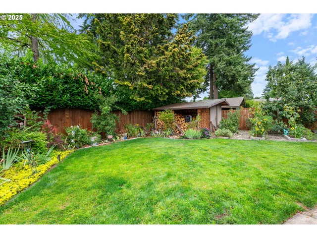 $499,000 | 39355 Glover Court, Sandy, OR 97055