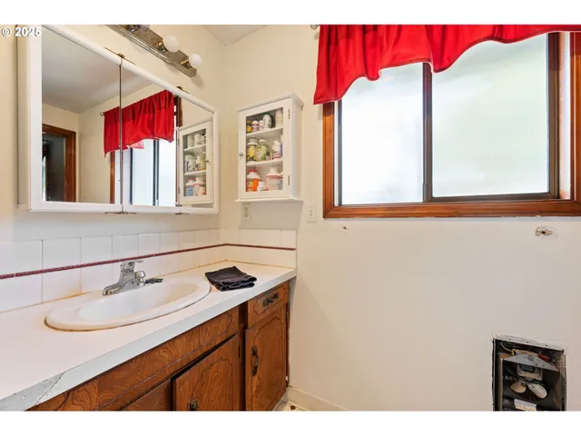 $499,000 | 39355 Glover Court, Sandy, OR 97055