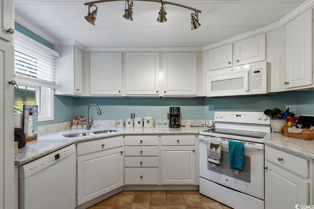 1021 South Marlin Circle Murrells Inlet, SC 29576 - Photo 11 of 30