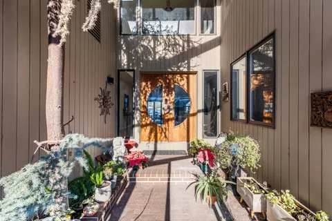 $1,699,000 | 6 Lady Jane Way, Northport, NY 11768