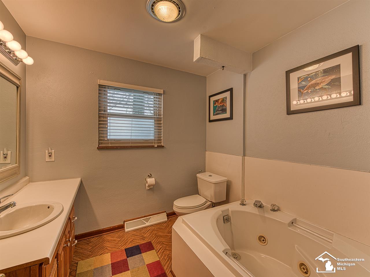 7632 Indian Road Temperance, MI 48182 - Photo 19 of 27 50031155-18.JPG