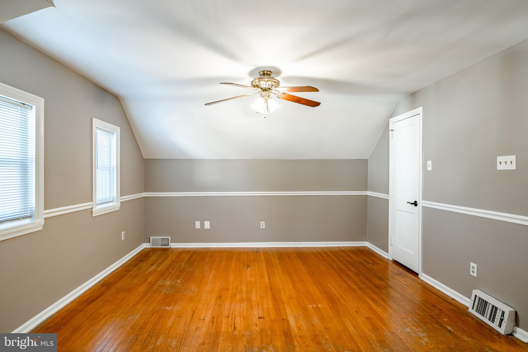 712 South York Road Hatboro, PA 19040 - Photo 21 of 37