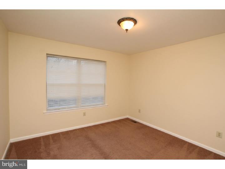 247 Ripka Street Philadelphia, PA 19127 - Photo 15 of 25