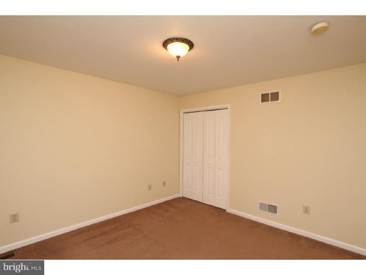 247 Ripka Street Philadelphia, PA 19127 - Photo 16 of 25