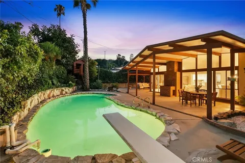 $1,295,000 | 2024 Noble View Drive, Rancho Palos Verdes, CA 90275
