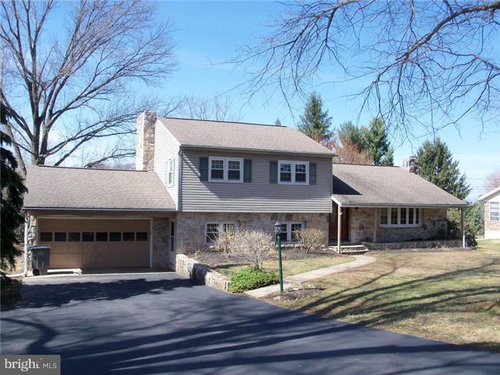 1547 Chestnut Hill Road Pottstown, PA 19465 - Photo 1 of 25 Exterior Front